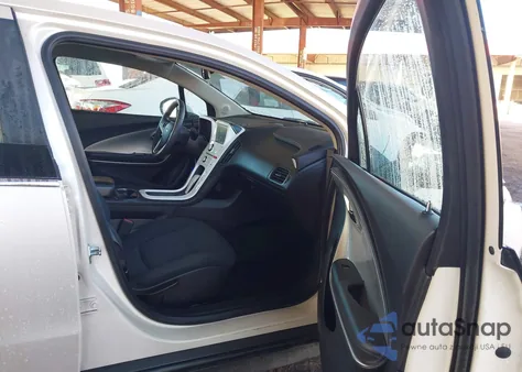 2011 Chevrolet Volt z USA, uszkodzony, nr VIN 1G1RC6E41BU101856